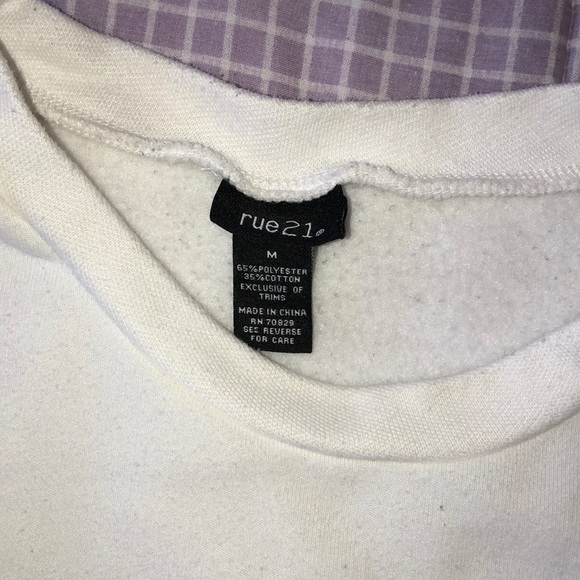 Graphic Sweater - Picture 3 of 7